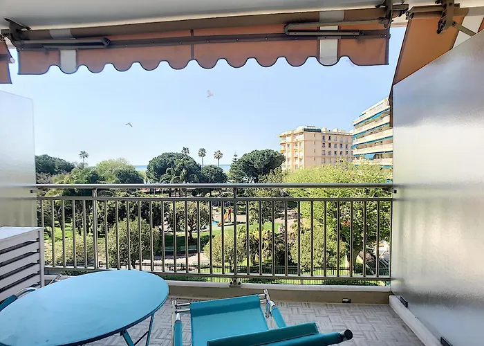 Beau Studio A 2 Pas Des Plages Du Midi 246L Berv