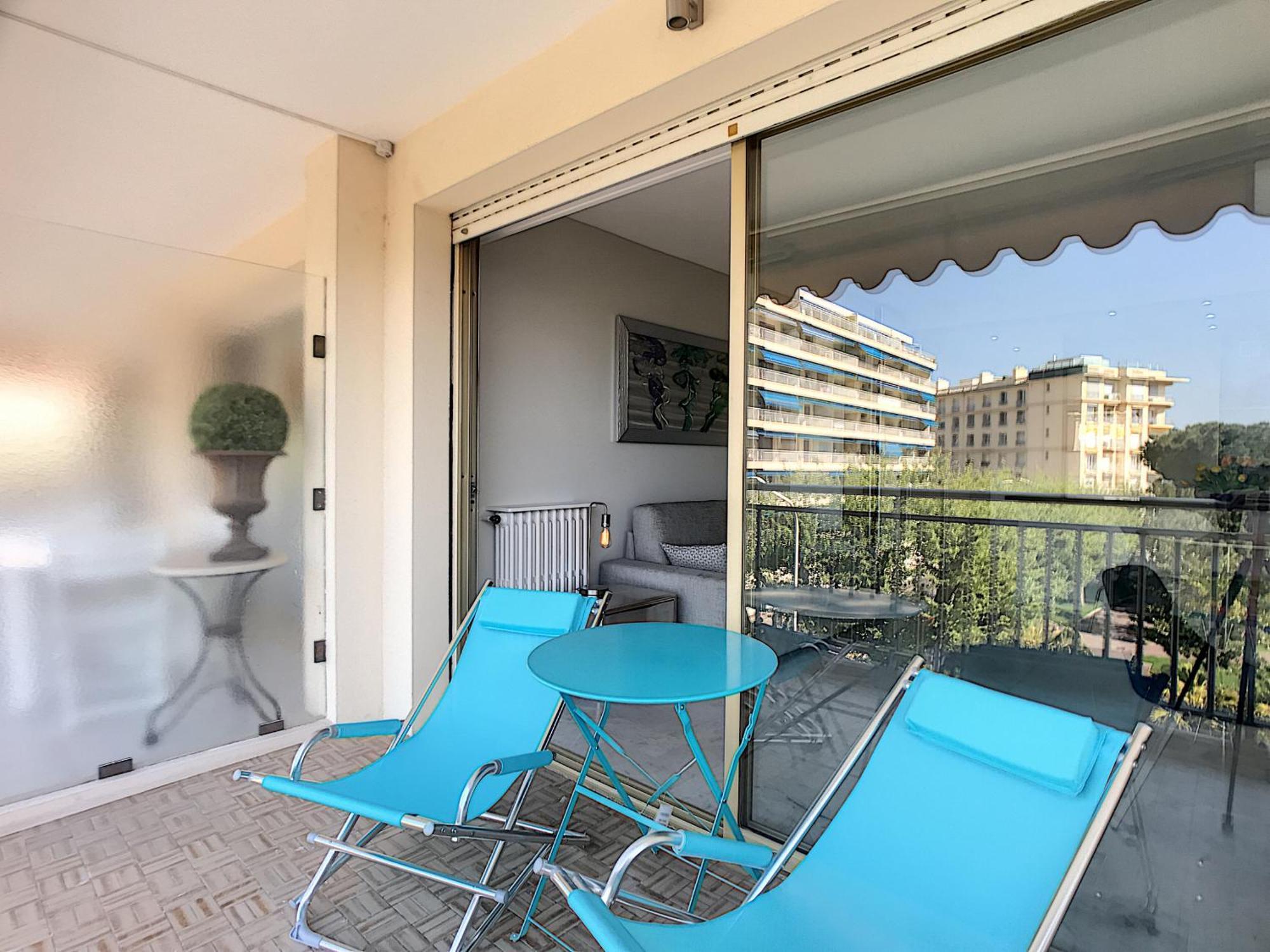 Appartement Beau A 2 Pas Des Plages Du Midi 246l Berv